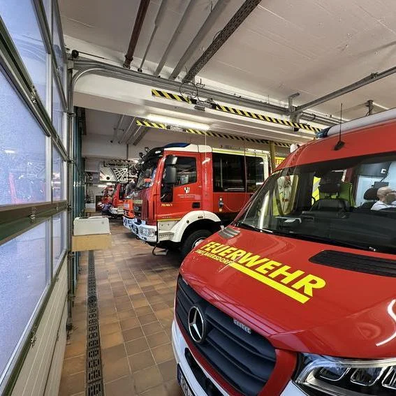 Fahrzeughalle2.JPEG