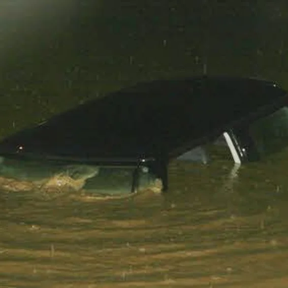 020 autobahn nacht.jpg